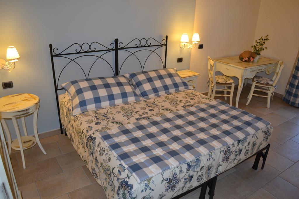 Agriturismo Otto Ducati D'Oro Ізола-делла-Скала Екстер'єр фото