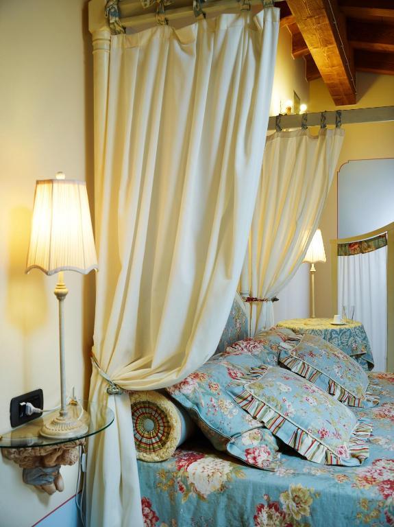 Agriturismo Otto Ducati D'Oro Ізола-делла-Скала Екстер'єр фото